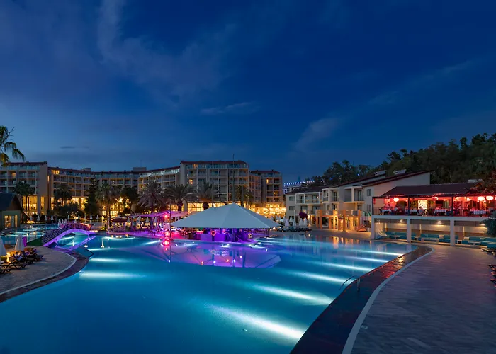 Arum Barut CollectionResort Hotel